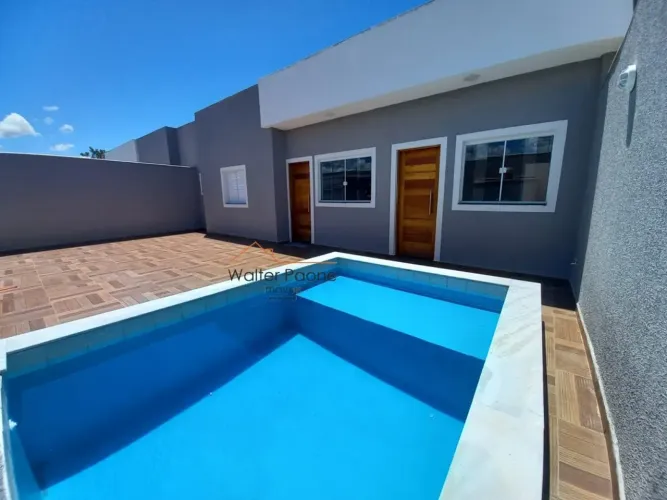 Casa Padrão para Venda em Guacyra Itanhaém-SP