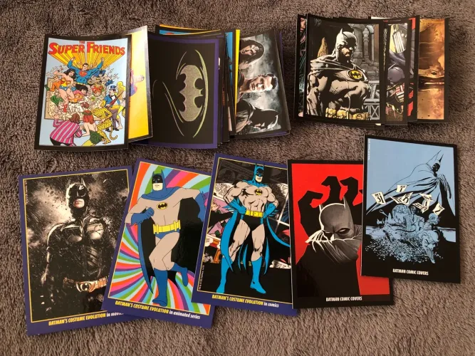 Figurinhas + Cards Batman Anniversary