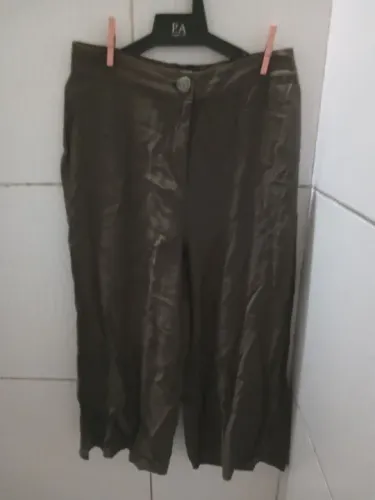 Calça Pantalona C&A Verde Militar Feminino 