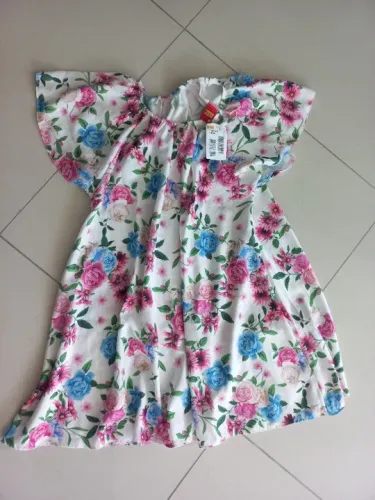 Vestido Kyli novo