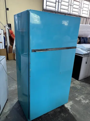 Geladeira retrô azul - funcionando 