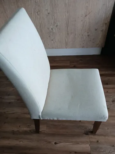 Cadeiras Estofadas Bege para Sala de Jantar