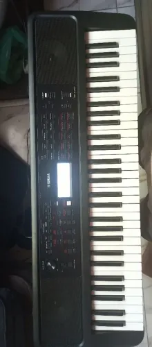Teclado Yamaha Psr E383