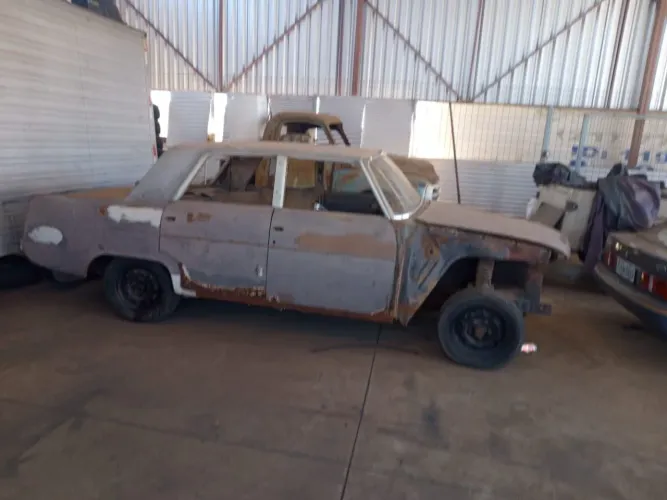 Willys Overland Jeep 2.6 12V Gasolina 2P 1965