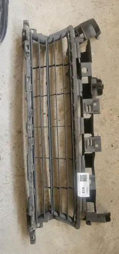 Grade Dianteira inferior Renault logan 14/19