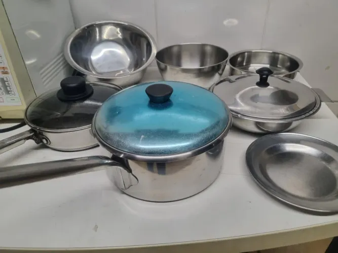 Lote de panelas de inox com fundo triplo usadas