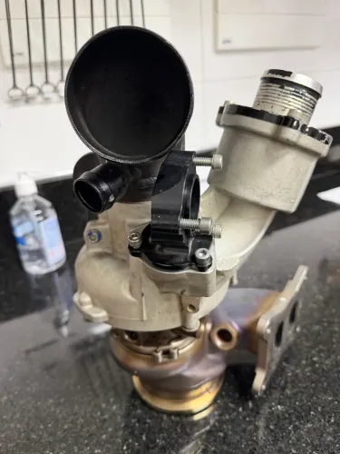 Turbina Tomioka IHX 475 EA888 Gen III