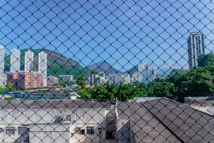 Apartamento para aluguel possui 67 metros quadrados com 2 quartos