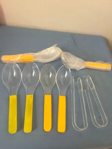 Colheres de acrílico pra comércio