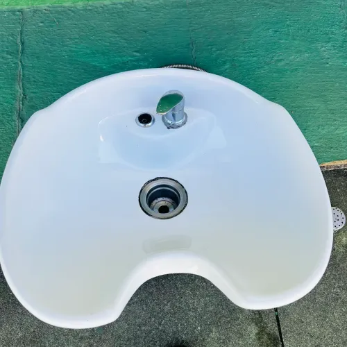 Cuba de louça para lavatório 