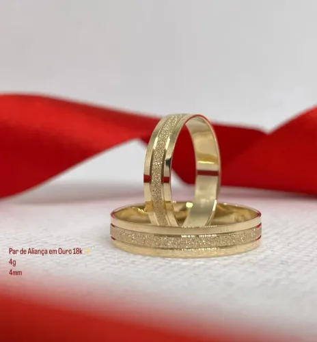 Par de Alianças em Ouro 18k 4g