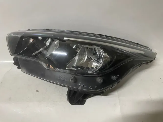 Farol Cronos /Argo ,sem led