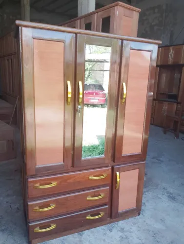 Guarda roupa de solteiro com espelho novo a pronta entrega