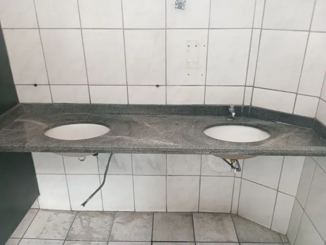 Kit de pias duplas com bancada