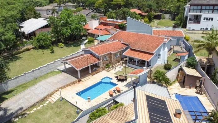 Casa à Venda no Condomínio Vista Alegre em Vinhedo, no bairro Vista Alegre.