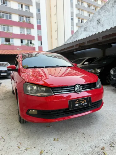 Volkswagen Voyage I Motion Comf/hghli.1.6 T.flex 8V 2014