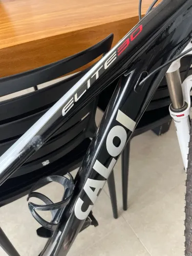 Bike / Bicicleta Montain Bike Caloi Elite 30 aro 29, tamanho 15,5
