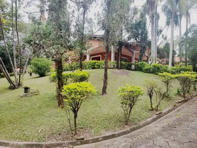 Chácara em Condomínio à venda, 3 quartos, 1 suíte, 4 vagas, Jardim do Lago - Limeira/SP