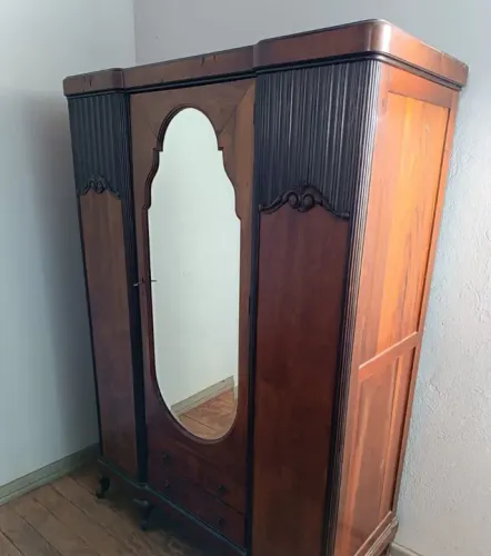 Guarda Roupas Rústico