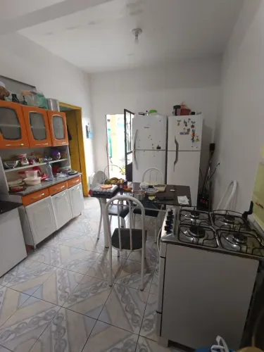 //Vila com 1 casa + 5 apartamentos no São Jorge