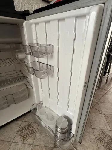 Frigobar Brastemp 