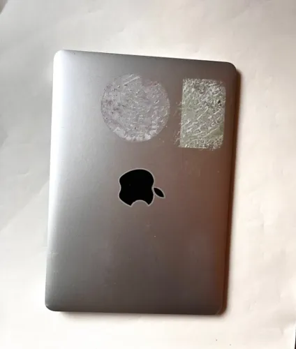 Macbook air 2013 com 512GB e 11 polegadas com carregador original!