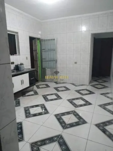 Casa com 2 quartos à venda no bairro Vila Maria de Maggi - Suzano-SP