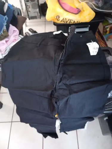 Calça jeans feminina preta