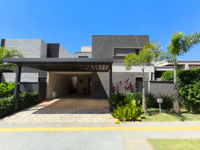 Casa em condomínio fechado jardins franfurt Go.saída bela vista 150m 4 qtos 