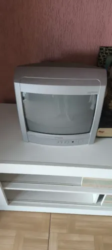 Tv velha
