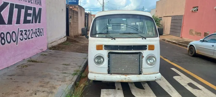 Vendo peças  da kombi  1.4 flex  ano 2013 