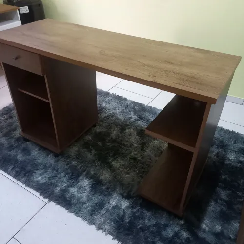 Mesa para computador