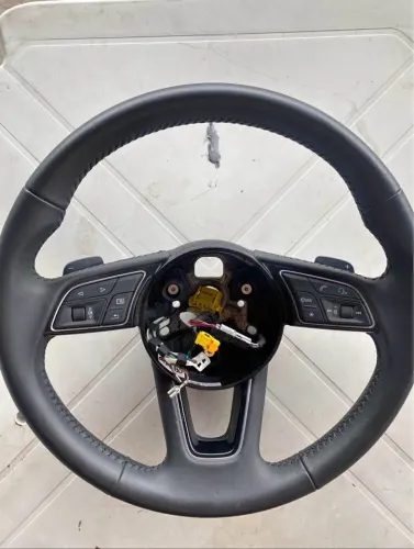 Base do volante Audi A3 2017