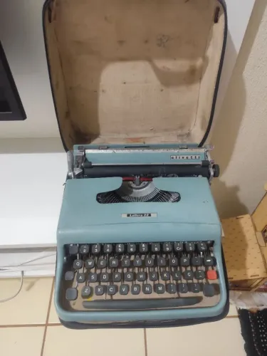 Antiga  vintage letera 22