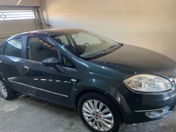 Fiat Linea LX 1.9/ 1.8 Flex 16V 4P 2010