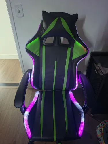 Cadeira gamer RGB