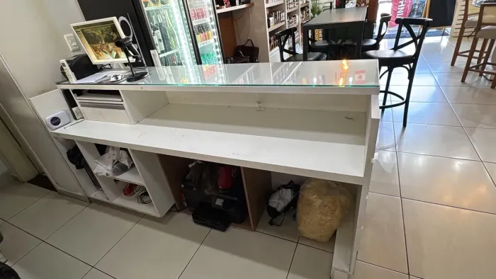 Vendo balcão caixa