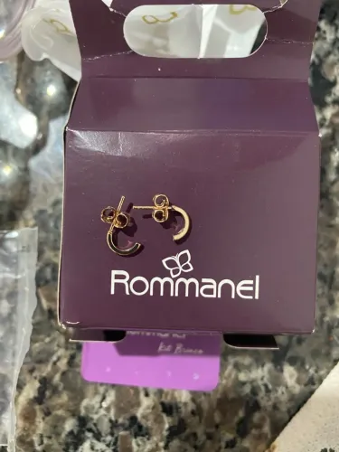 Vendo brinco Romanel