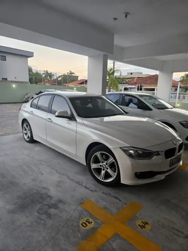 BMW 320I A 2.0 Turbo/activeflex 16V 184cv 4P 2014