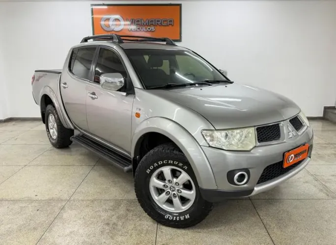 Mitsubishi L200 Triton HPE 3.2 CD TB Int.diesel AUT 2013