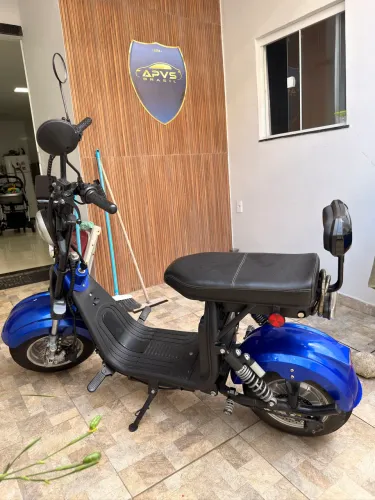 Scooter x11 pouco usada