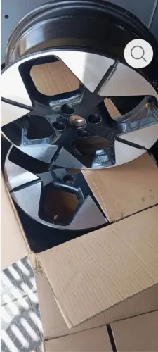 Roda Geely ex2 Max