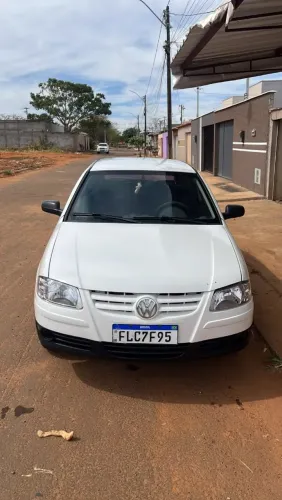 Volkswagen Gol Geração VI City 1.0 8V MI Total Flex 2P 2014
