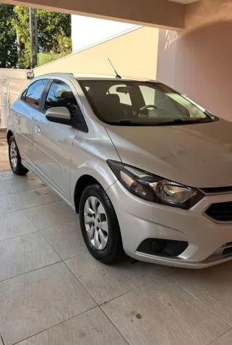 Chevrolet Onix Hatch LT 1.0 8V Flexpower 5P Mec. 2019