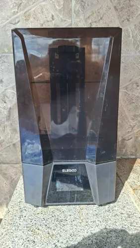 Elegoo Saturn 3 Ultra + estação de lava e cura. Excelente estado.