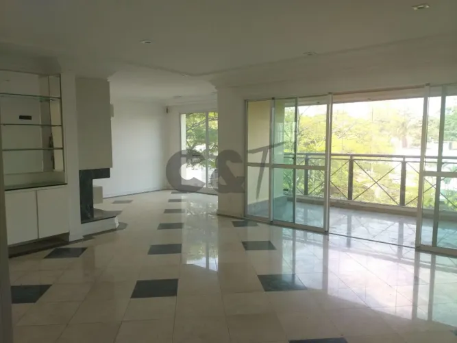 Apartamento - 3 Dormitórios (2 Suítes) à Venda no Alto da Boa Vista - São Paulo/SP