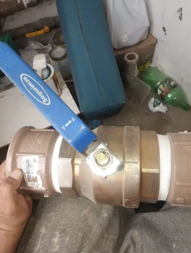 Válvula esfera latão já com 2 adaptadores 110 mm