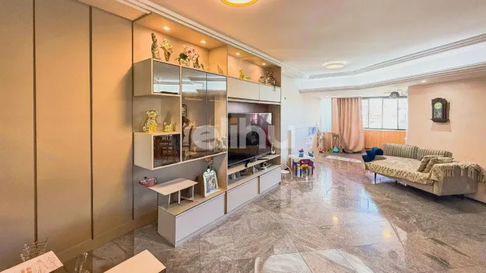 Apartamento à Venda no Dionísio Torres - Localização privilegiada