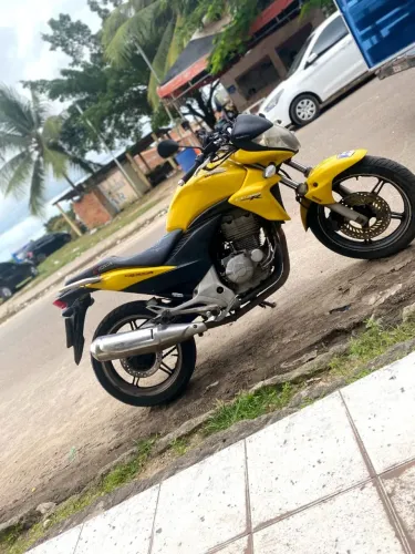 Vendo ou troco cb300r