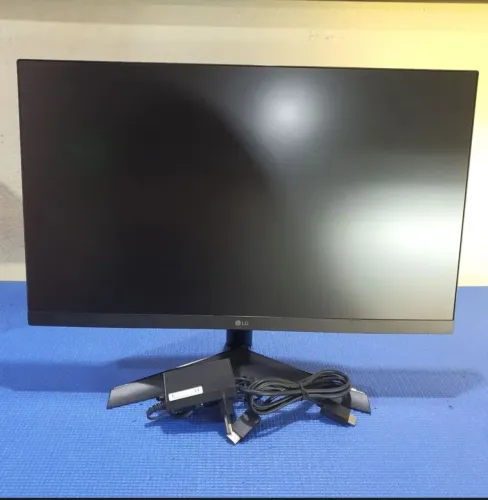 Monitor Gamer LG UltraGear 24" IPS 180Hz 1ms Full HD